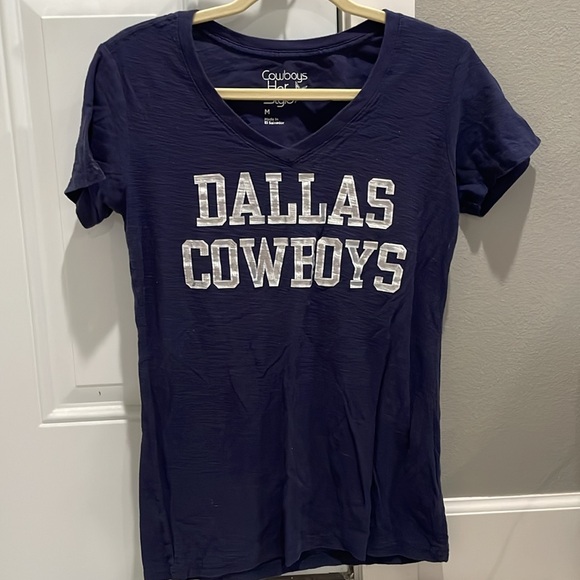 Dallas Cowboys v-neck tee for women - Picture 2 of 3
